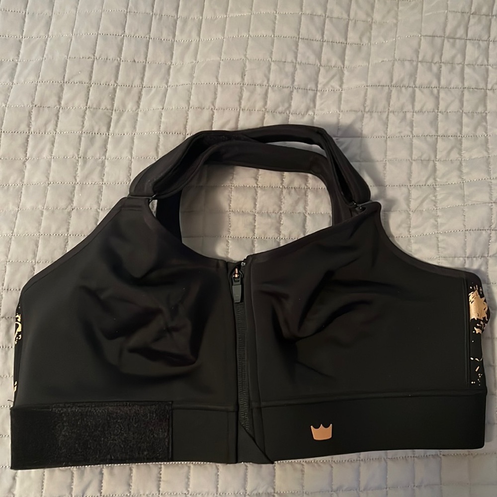 SHEFIT black 1Luxe bra